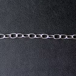 Oval länk 90 cm lång, 3 mm bred