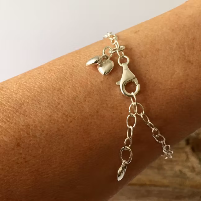 Armband Hjärtan, smal länk