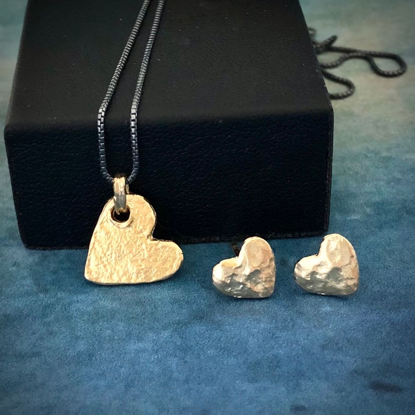 Guldhjärta - Halsband i silver med guldplätering