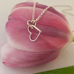 Marissa - Silverhalsband med hjärtan