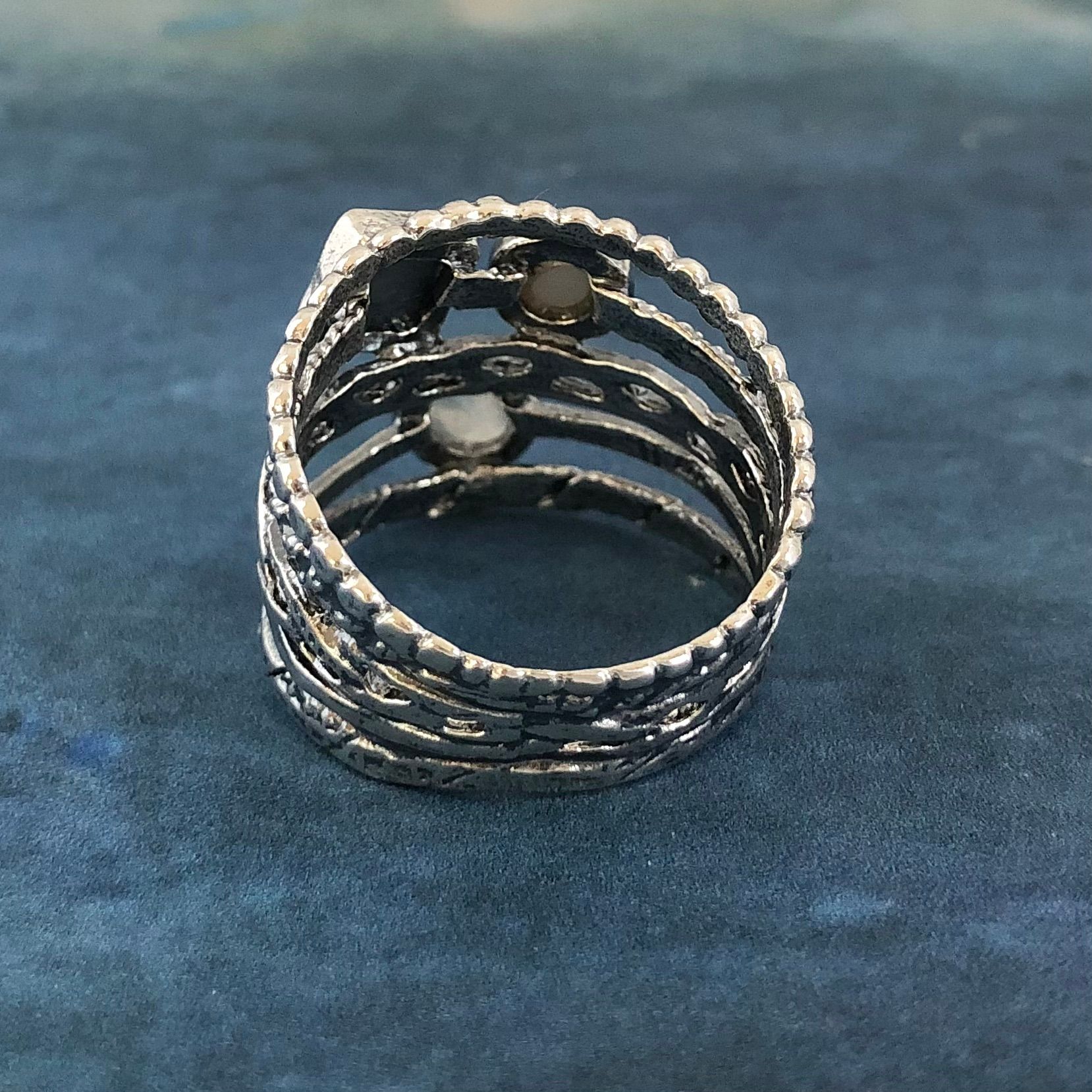 Victoria - Snygg och rikt detaljerad silverring