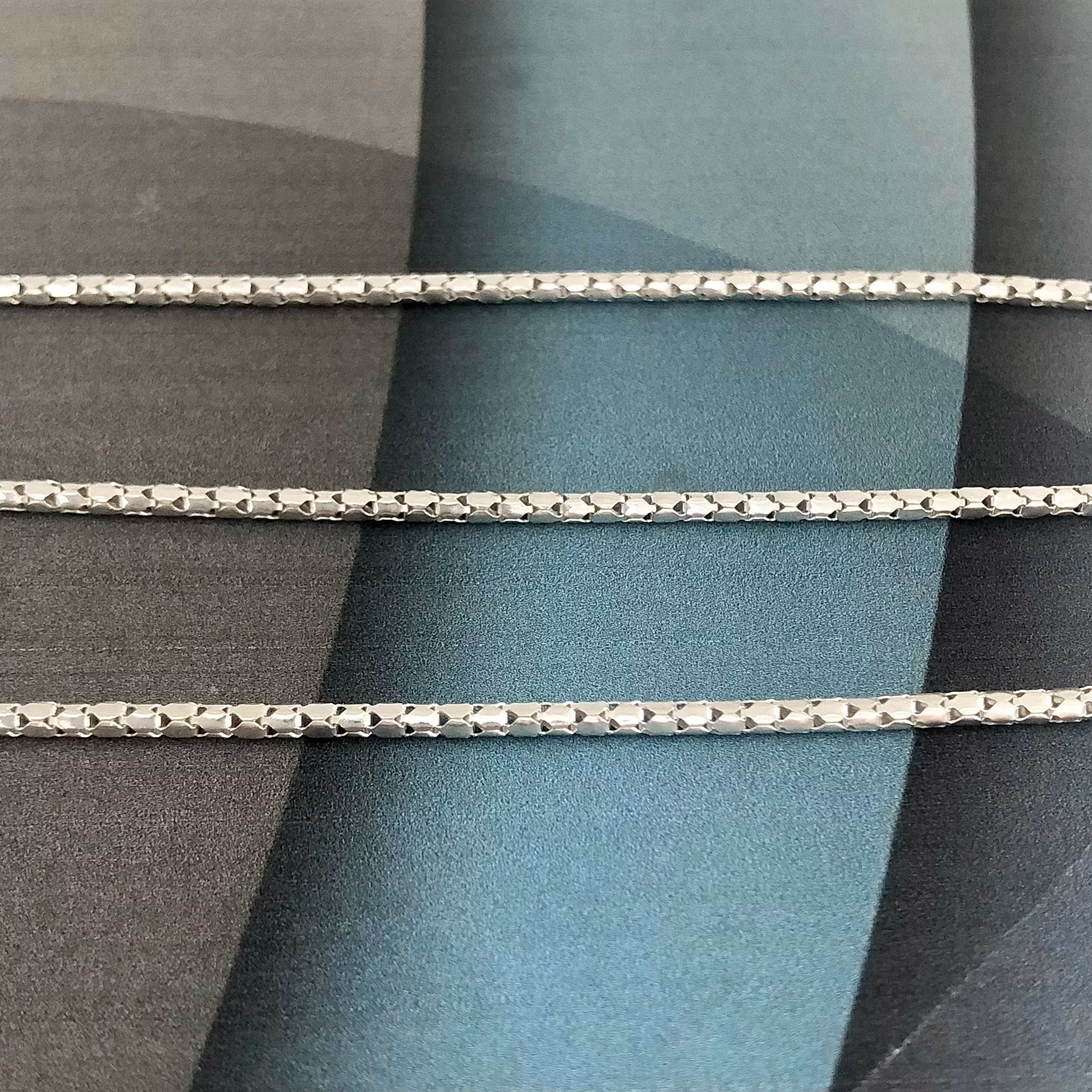 Silverkedja rund, 47 cm