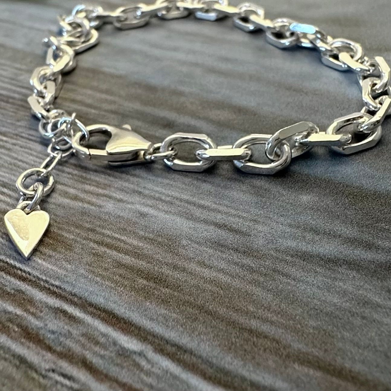 Freja - Armband med kraftig ankarlänk