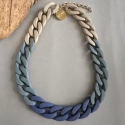 Halsband i beige/petroleum/blå