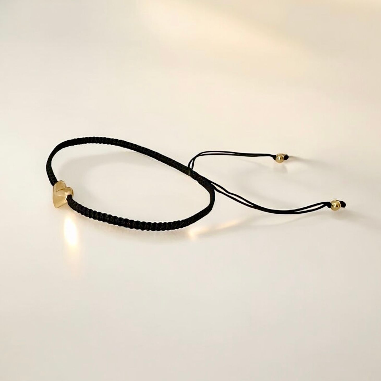 Sofia - Armband med guldhjärta
