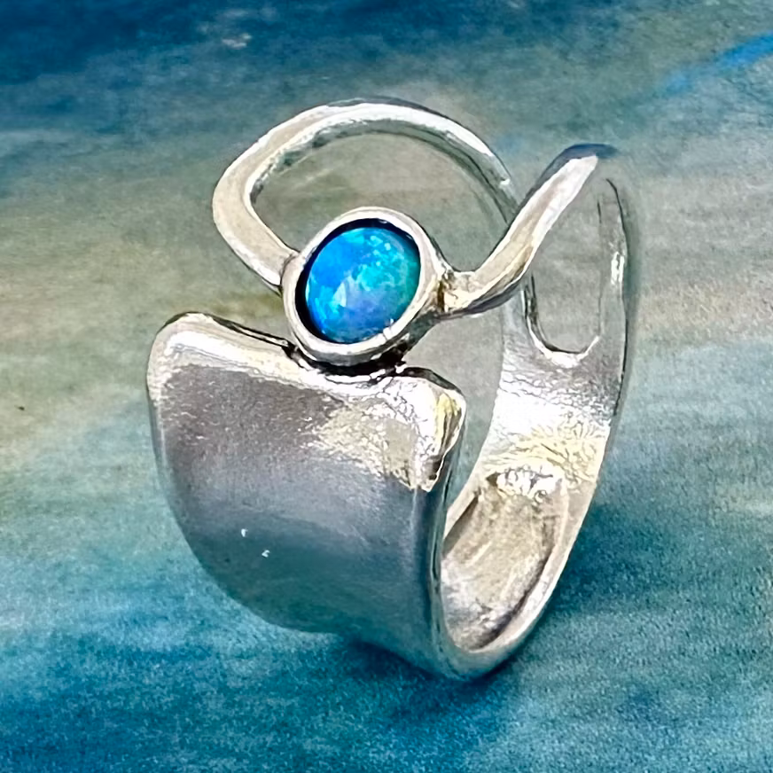 Angelica - Vacker silverring med opal