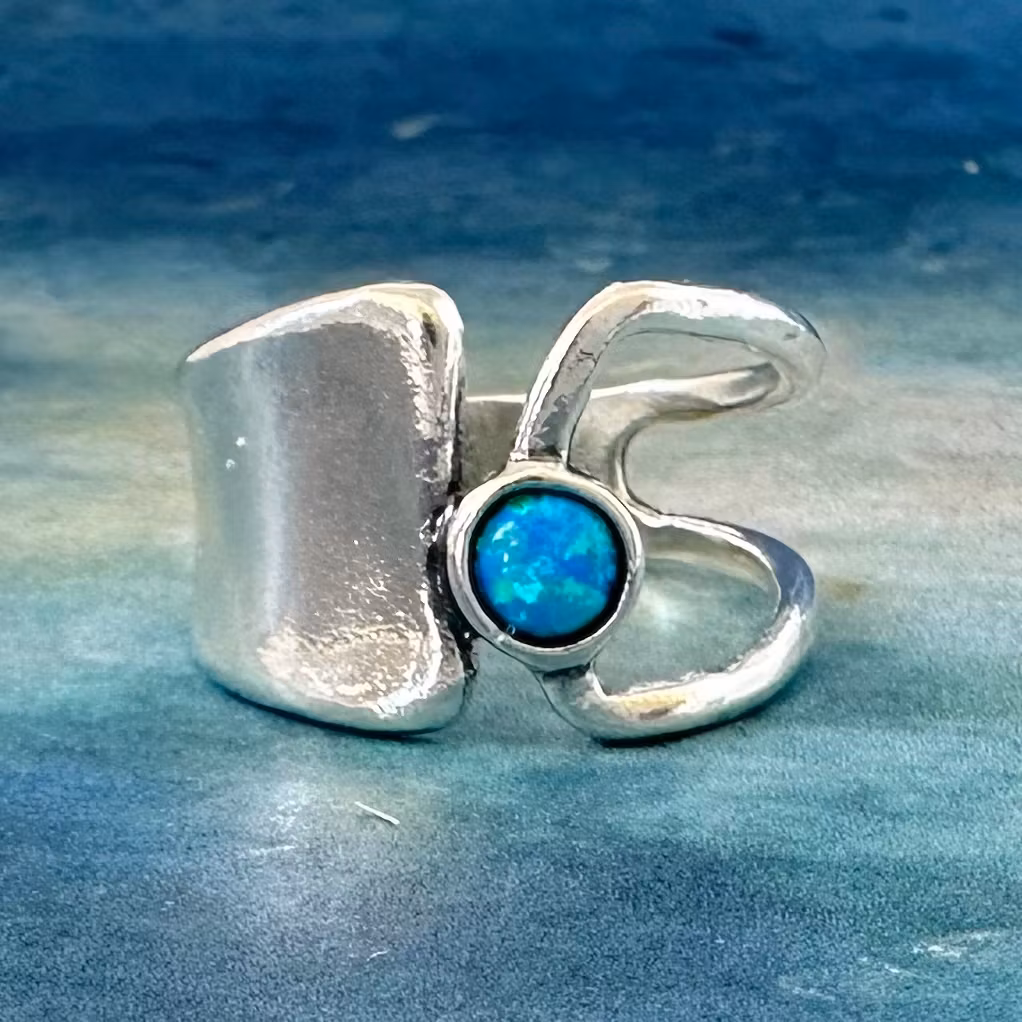 Angelica - Vacker silverring med opal