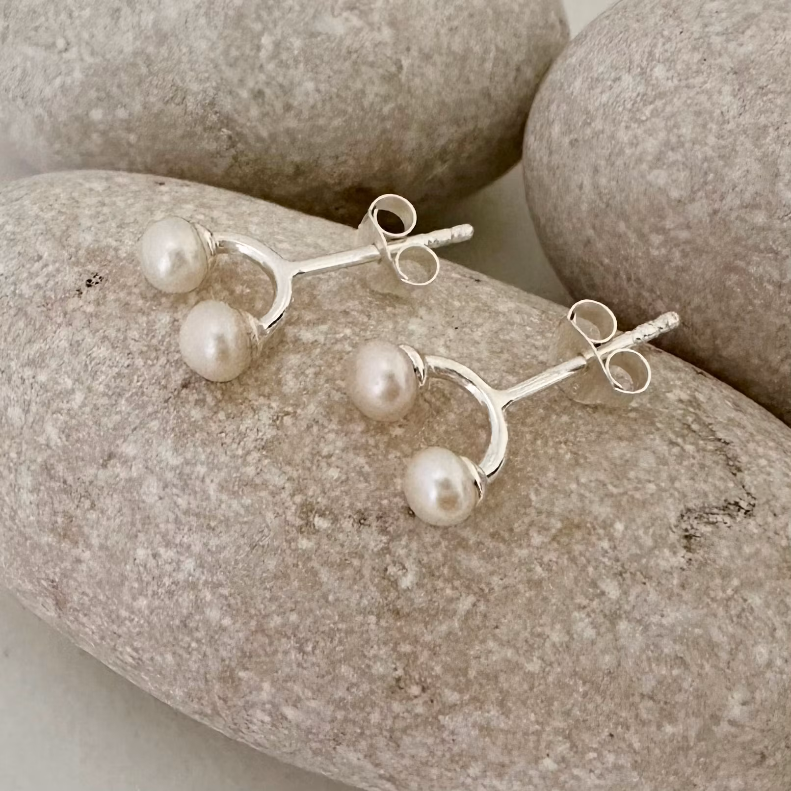 Nellie - Nätta pärlörhängen