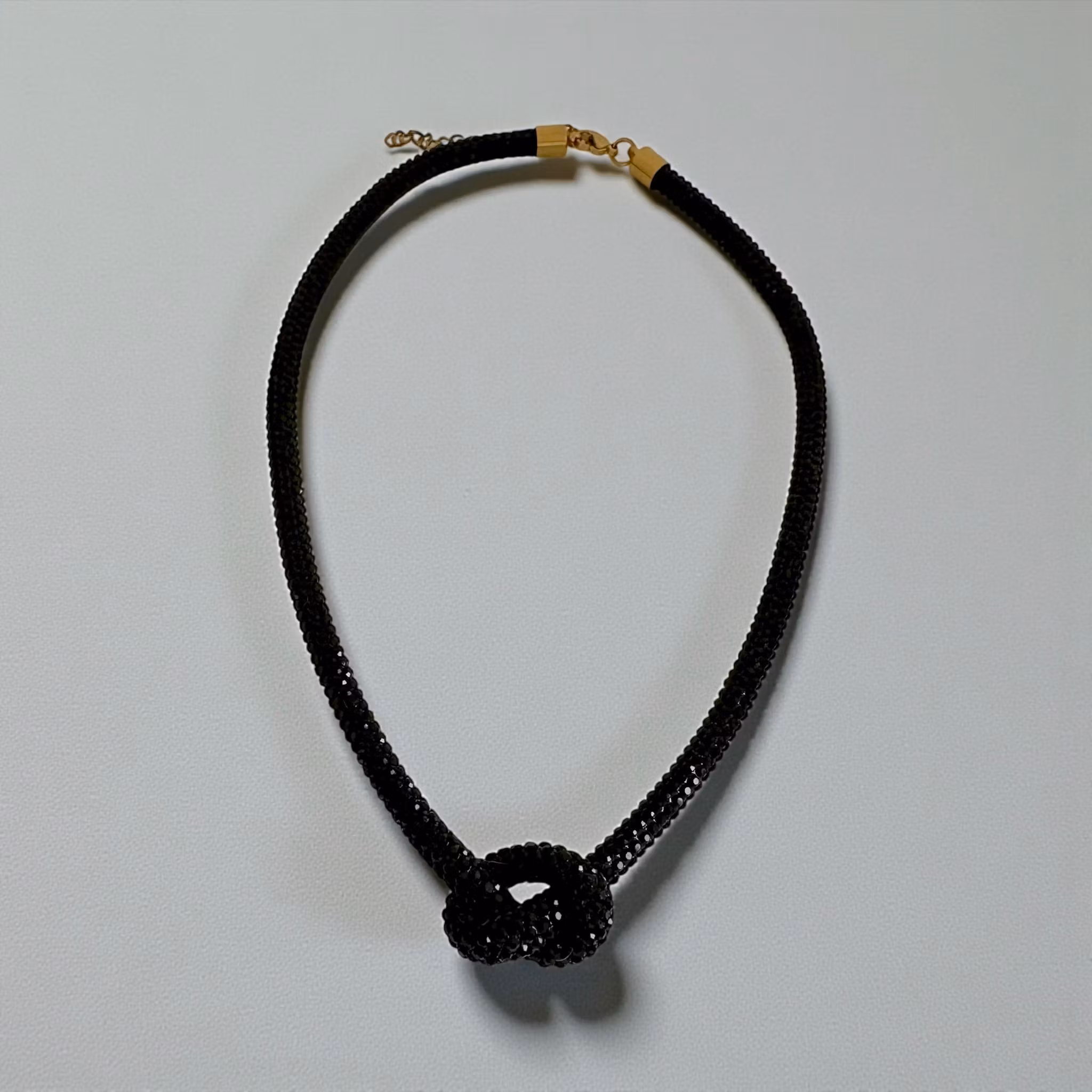 Knut - Svart halsband