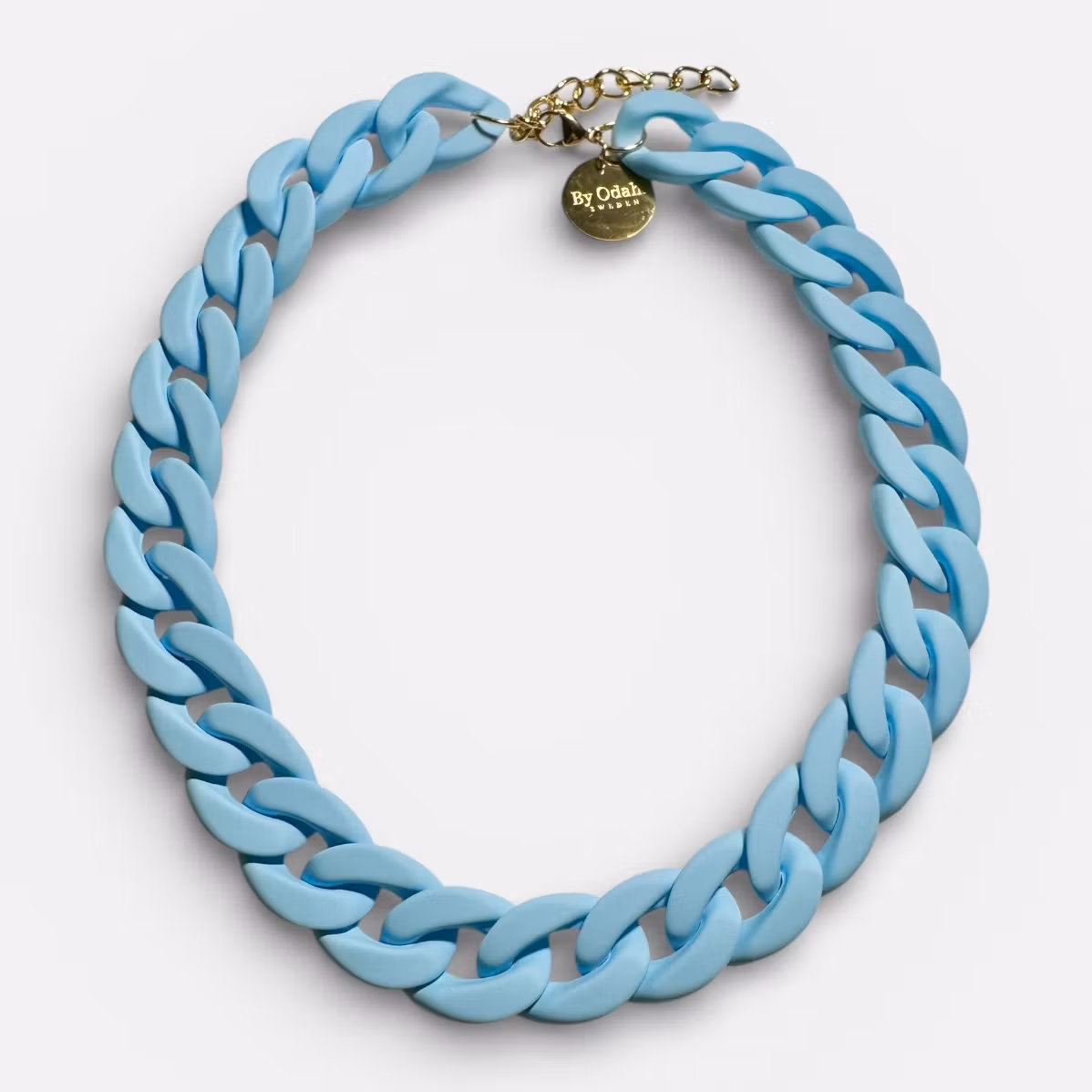 Ljust himmelsblått halsband