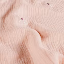 EMBROIDERY DAISY MUSLIN