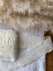 BRODERISPETS OFFWHITE 18