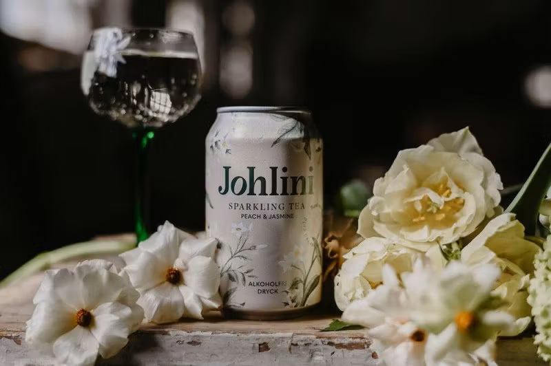 Johlini Sparkling Tea