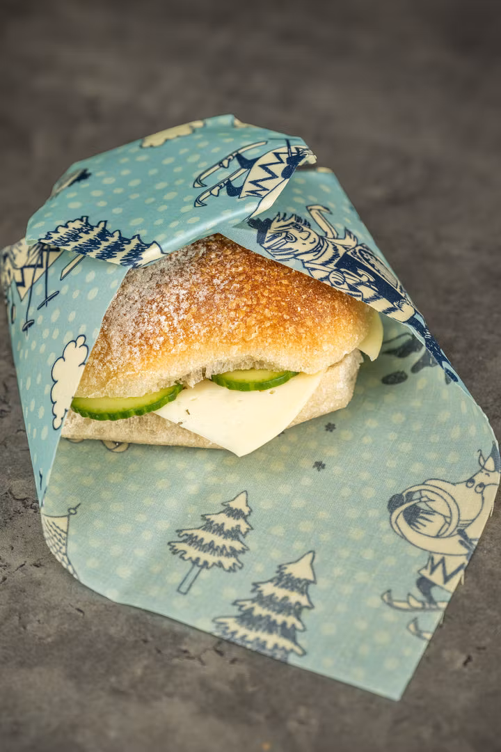 Gustaf & Linneas x Mumin Bienenwachstuch, „Im Winterland“