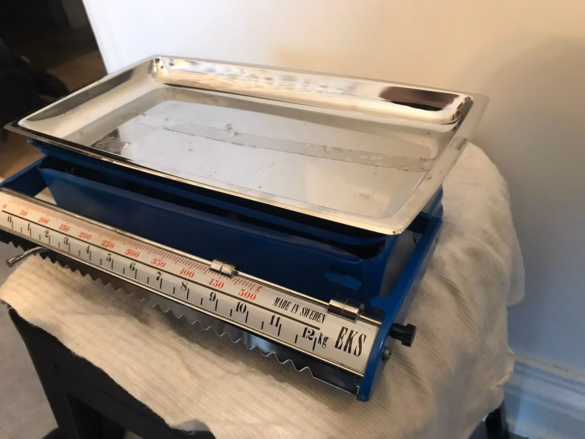 EKS Vintage kitchen scale, made in Sweden