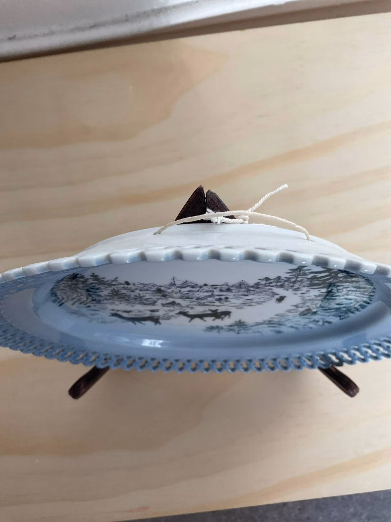 Harald Wiberg - Bing and Grondahl dessert plate