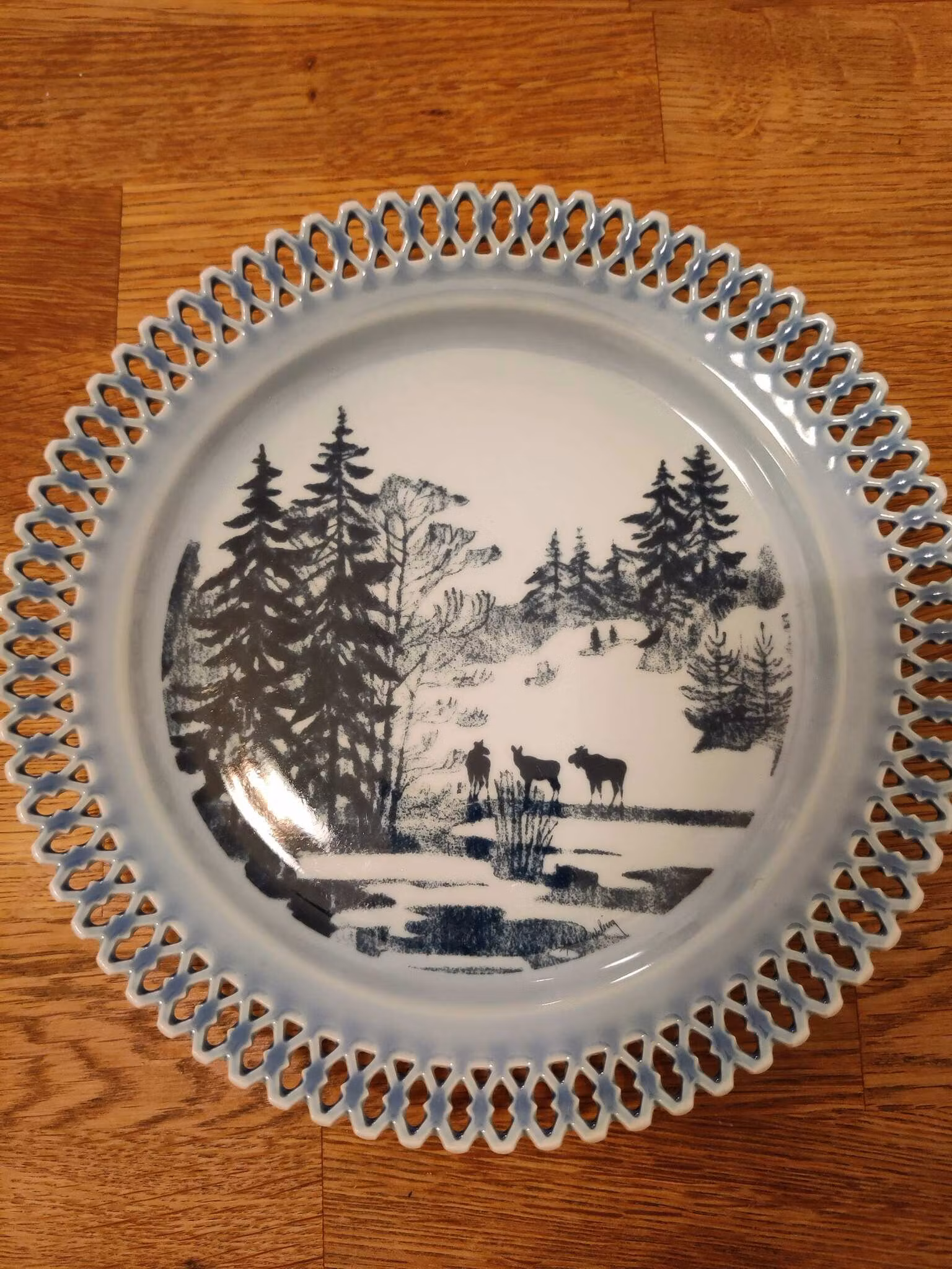 Harald Wiberg - Bing and Grondahl dessert plate - 1970s