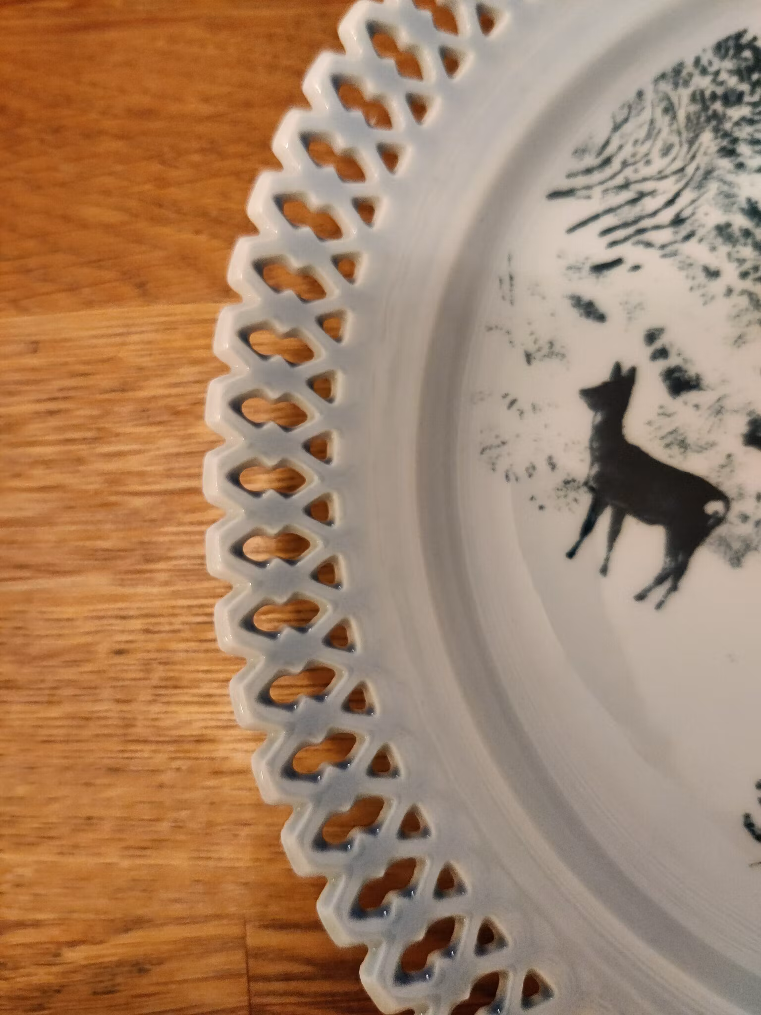 Harald Wiberg - Bing and Grondahl dessert plate