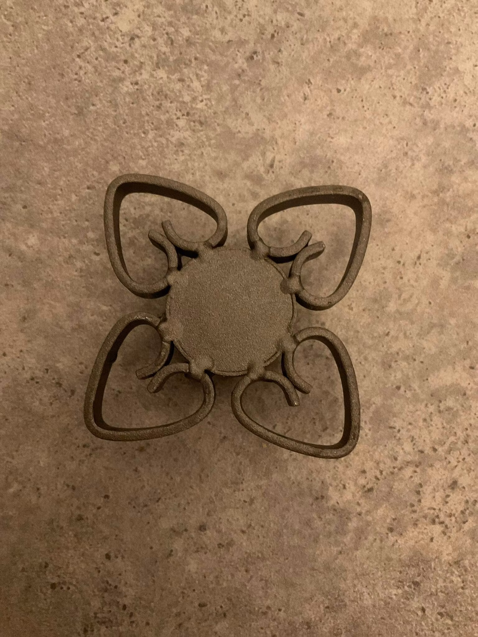 Portacandele forgiato realizzato in Svezia negli anni '70