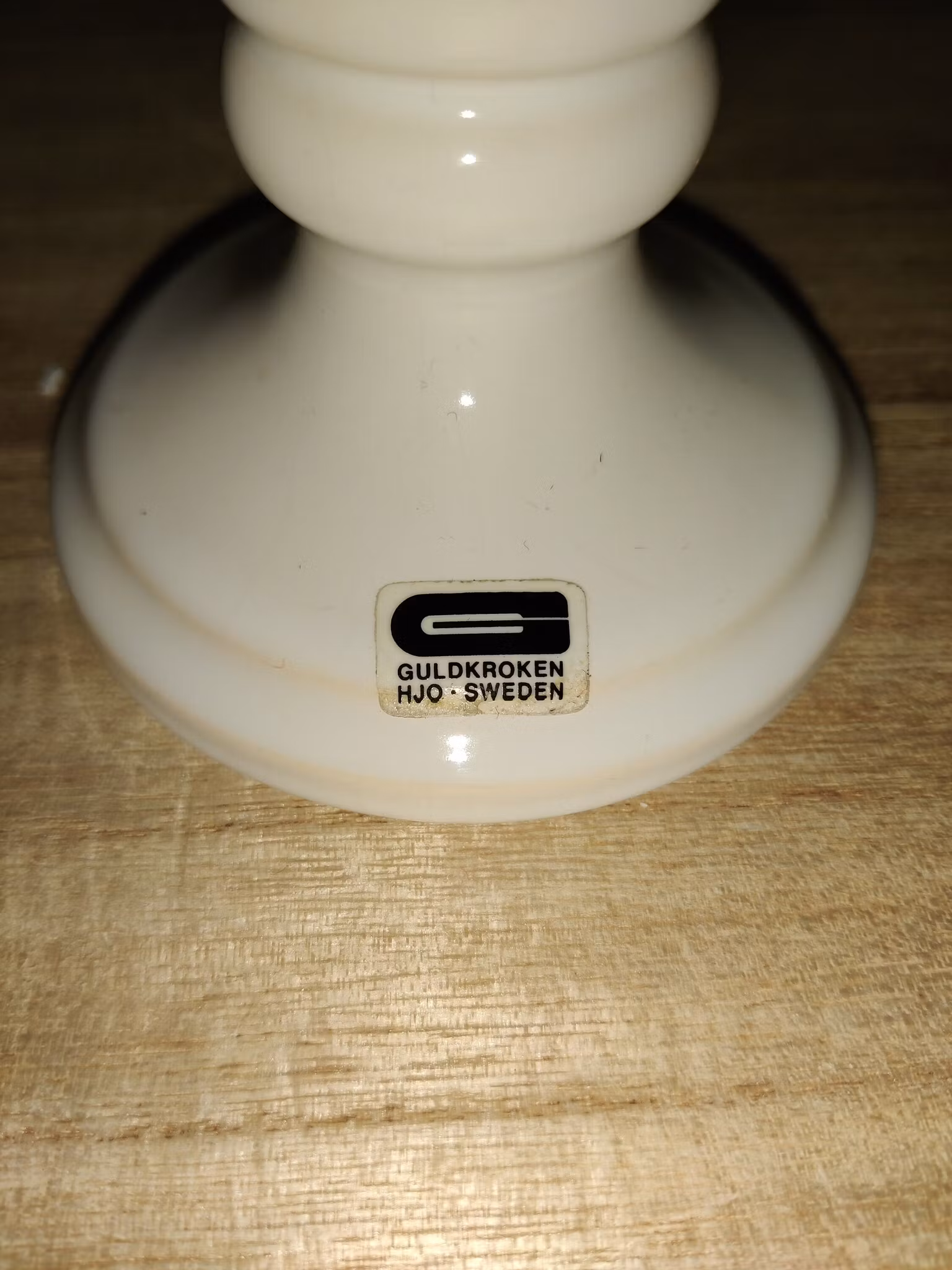 Guldkroken Hjo Limited Edition Candle holder Flowers Porcelain White