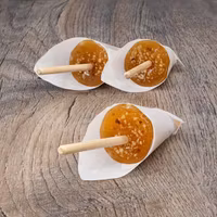 Franssons Polkagrisar Old-fashioned Butterscotch Lollipop - 20 grams