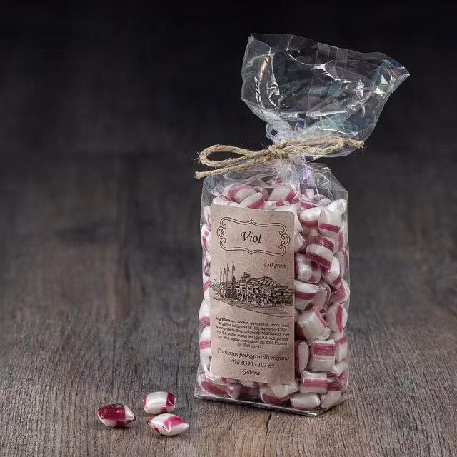 Polkagrisar Candy Cane, Violet Caramels - 450 grams