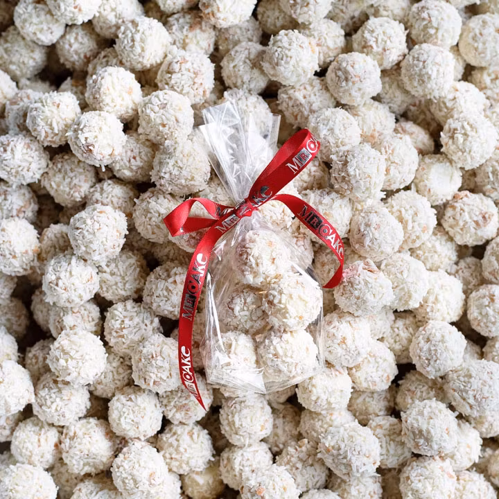 Mr Cake Creamy & Chunky Coconut Truffles - 70 grams