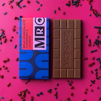 Mr Cake Milk Chocolate bar, Raspberry & Licorice - 95 grams