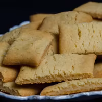 Brogyllen Caramel Slices - 10 pcs