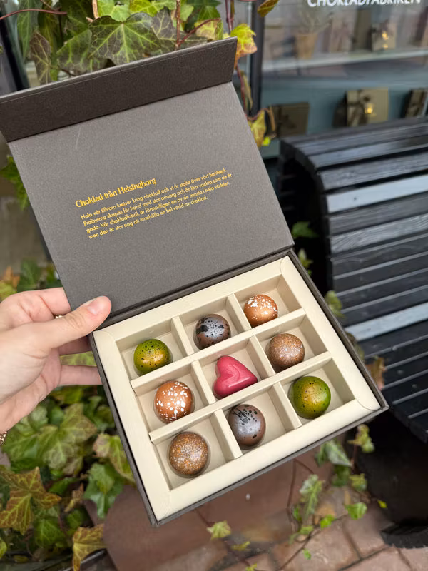 Chocolatte "Gott & Blandat" Praline Mix - 9 pcs