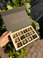 Chocolatte Seasonal Praline Selection - 12 pcs