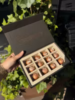 Chocolatte "Favoriten" Chocolate Pralines - 12 pcs