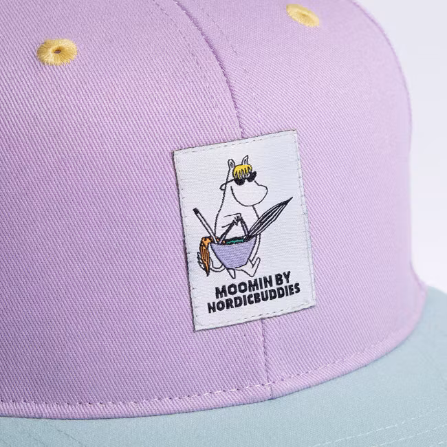 Nordic Buddies Mumin-Schiebermütze für Kinder, Snorkfräulein Lila – Umfang 49–57 cm