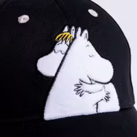 Nordic Buddies Moomin Kids Cap, Moomin Love Black -  Circumference 49-57cm
