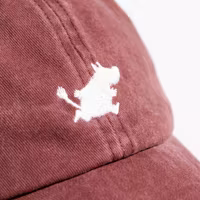 Nordic Buddies Moomin Classics Washed Denim Cap, Burgundy - Adult, circumference 51-59 cm