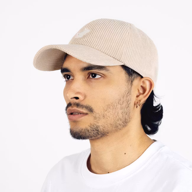 Czapka Nordic Buddies Moomin Classics Moonintroll Corduroy, piaskowa – dla dorosłych, obwód 51-59 cm