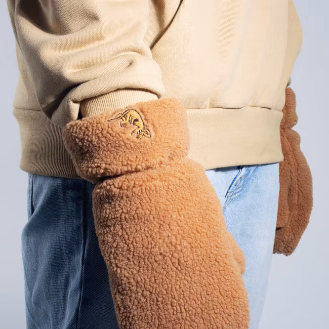 Nordic Buddies Sniff Fluffy Mittens, Brown