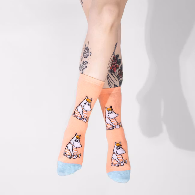 Nordic Buddies Snorkmaiden at the Beach Women's Socks - Peach and Blue
