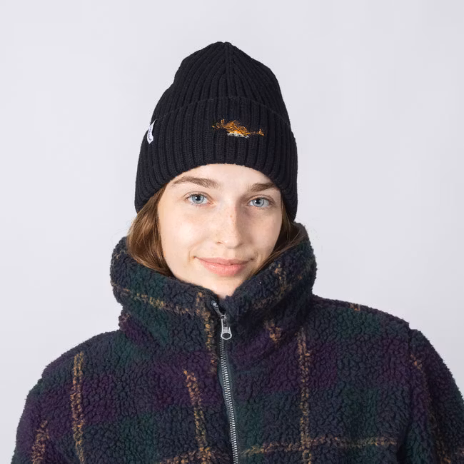 NordicBuddies Pippi bestickte Mütze, Schwarz