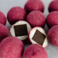 Svend Michelsen Licorice With White Chocolate, Raspberries And Chili - 150 grams