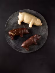 Marsipangris lakris liten