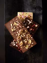 Sjokoladeplate Hvit sjokolade m kanelmanel & cappuccinodryss