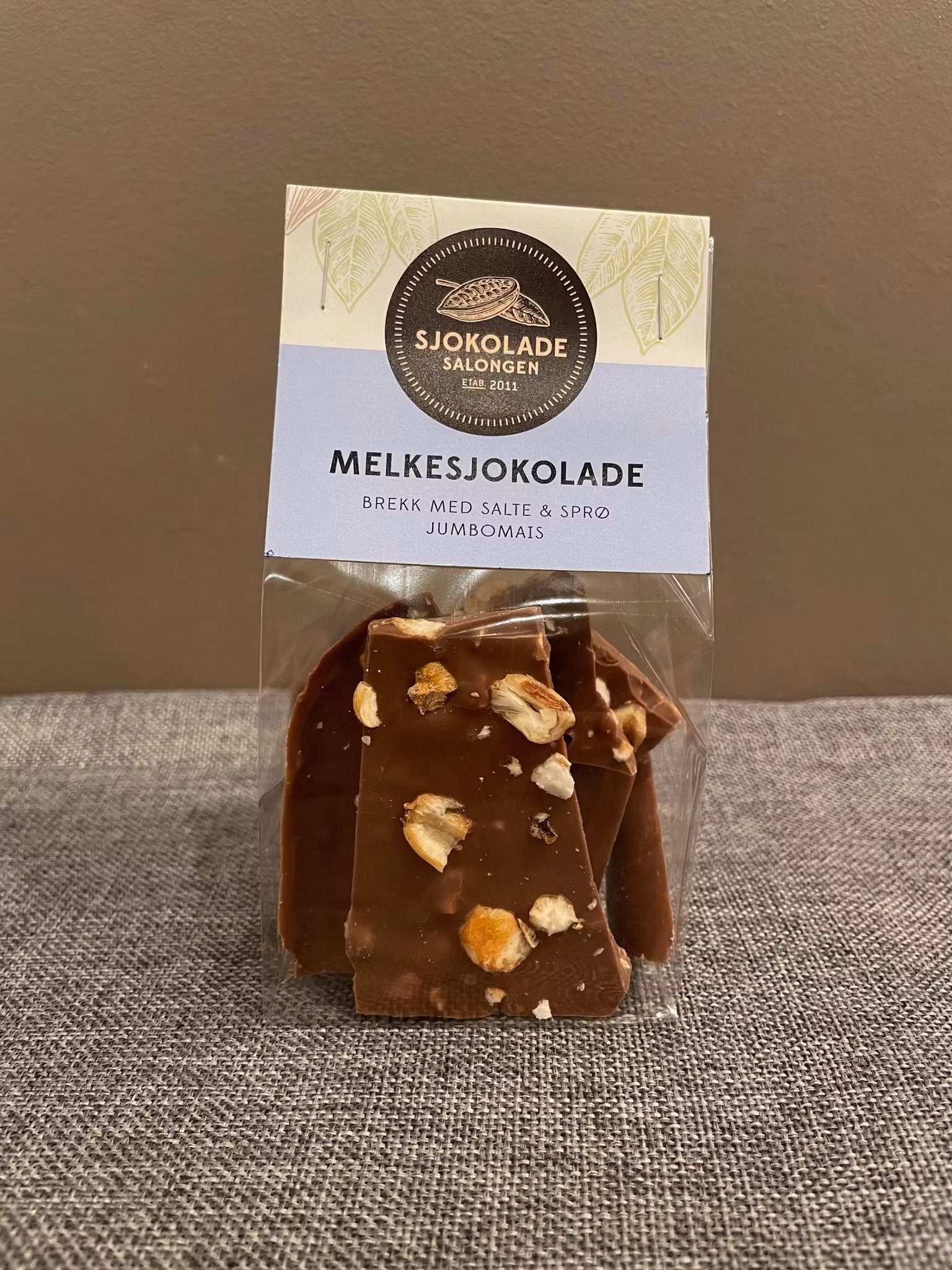 Sjokoladebrekk Melkesjokolade med Jumbomais