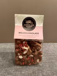 Sjokoladebrekk Melkesjokolade med bringebær, kokos & kakaokuler