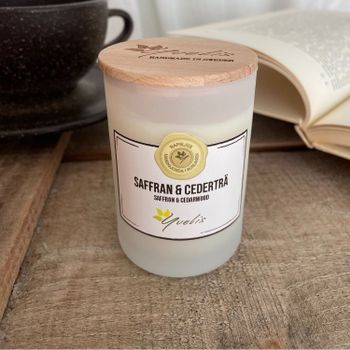 Doftljus Saffran & Cederträ
