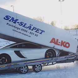 🚛 SM-SLÄPET BILTRANSPORT MED KÅPA – HYDRALTIPP 🚛