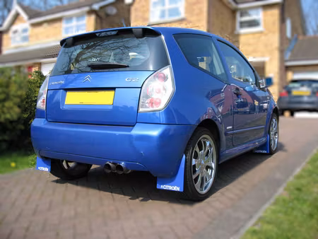 Citroën C2 mud flaps