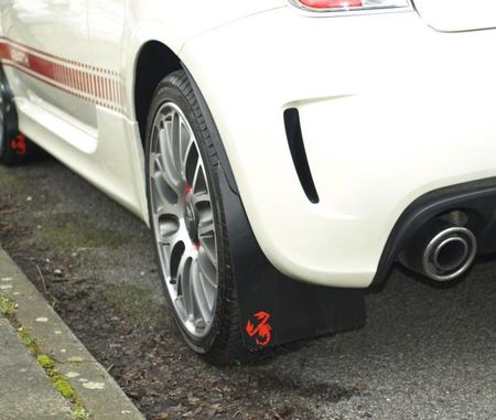 Fiat 500 Abarth mud flaps