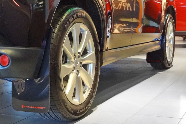 Mitsubishi ASX Stänkskydd