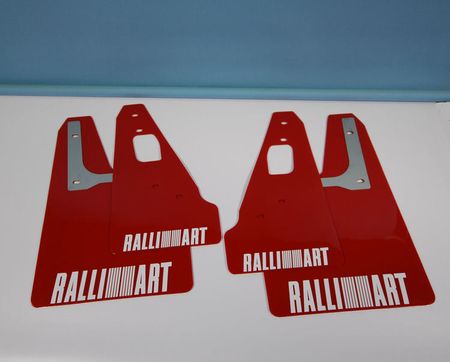 Mitsubishi Evo 10 mud flaps